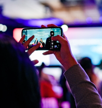 iPhones rental for tradeshows, corporate events, and conferences